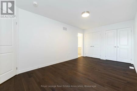 1226 GRANARY STREET - Photo 4