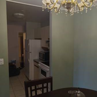 2 bdrm 1 1/2 bath - Photo 1