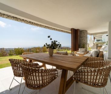 2 Bedroom Apartment For Rent in La Quinta, Málaga - Photo 4