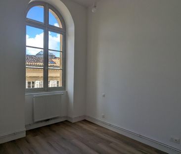 Location Appartement 3 pièces 59m² BORDEAUX 33000 - Photo 6