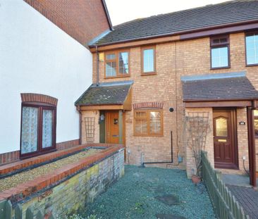 2 bedroom end of terrace house to rent - Photo 4