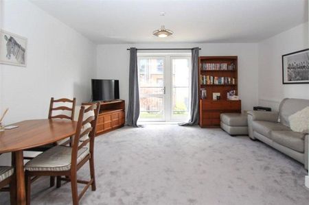 2 bedroom apartment to rent - Photo 2