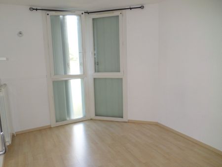 Location Appartement 4 pièces 90m² MONTPELLIER 34070 - Photo 4