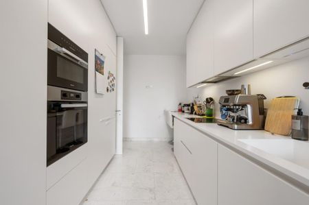 2 Bedroom Apartment in One Living Rentals, Gandarinha, Cascais - Photo 3