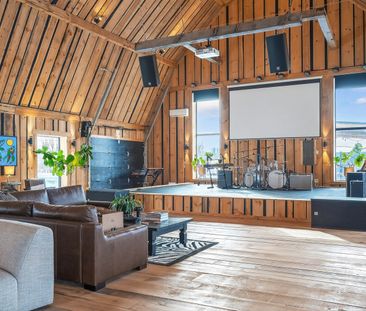 For Lease - 877 Huntmar Drive, Kanata, Ontario - Photo 2