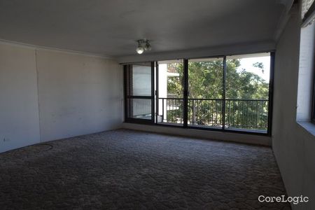 21/2-8 Park Avenue, Burwood, NSW 2134 - Photo 2