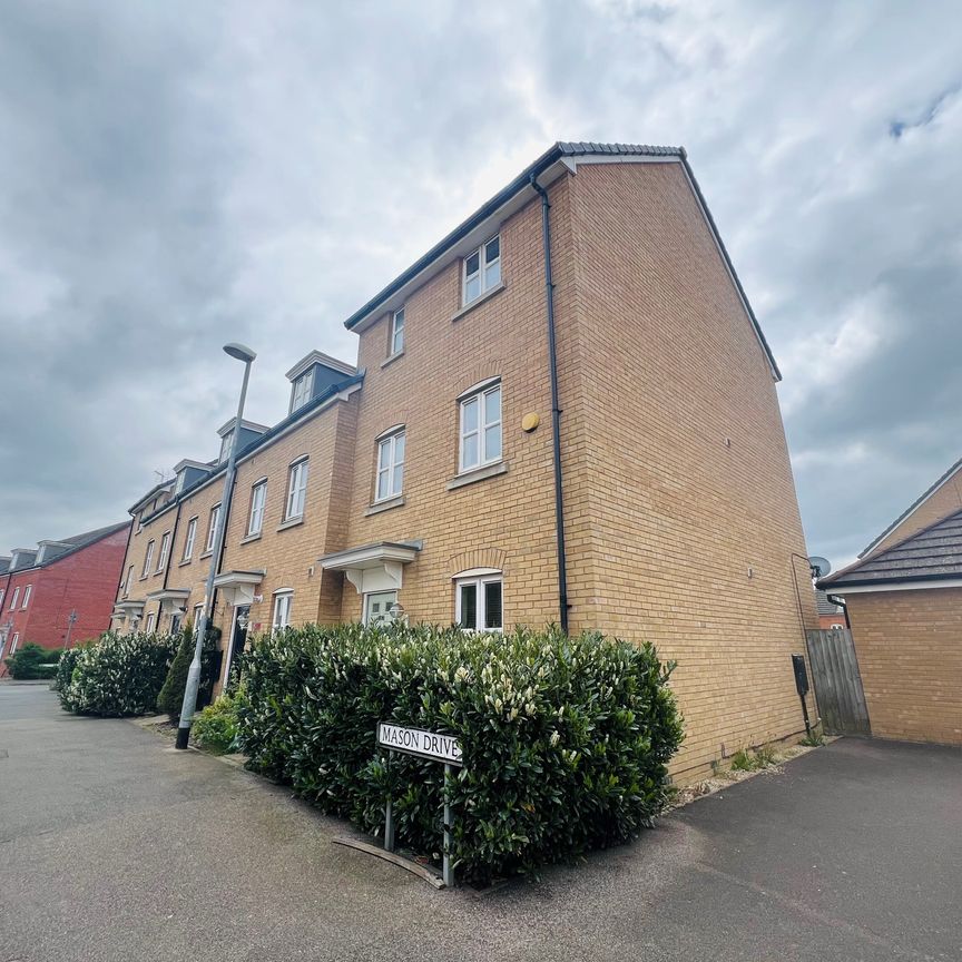 Mason Drive, Stamford - Photo 1