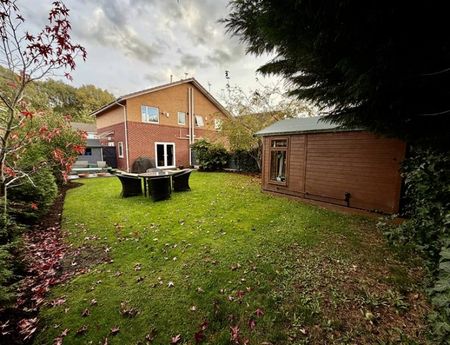 3 Bedroom Semi Detached To Let - Photo 2