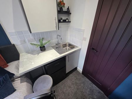 Studio to rent - Photo 3