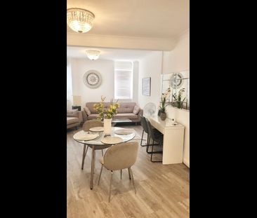 2 Bed Flat, Charlbert Court, NW8 - Photo 2