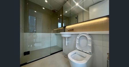 Fully Furnished 2 Bed 2 Bath in Premier Tower I CBD Luxury Living - Photo 5