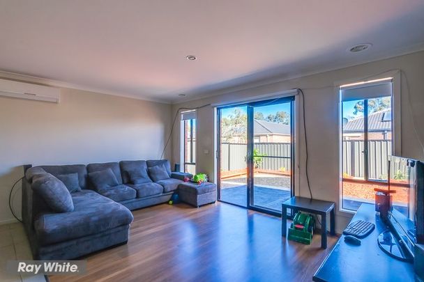 Your Dream Family Lifestyle Awaits at 21 O'Reilly Road, Tarneit! - Photo 1