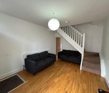 2 bedroom house to rent - Photo 1