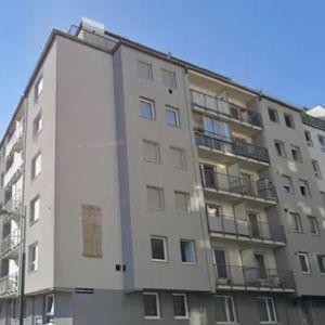 2 Zimmer Wohnung mit Balkon in den Innenhof - Foto 2