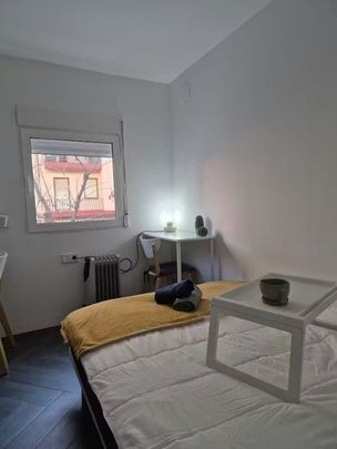 Carrer de la Pobla de Farnals, Valencia, Valencian Community 46022 - Photo 1