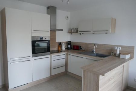 « AVIGNON EM - APPARTEMENT T3 MEUBLÉ 63.11M² AVEC BALCON ET PARKING » - Photo 4
