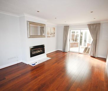 3 bedroom semi-detached house to rent - Photo 5