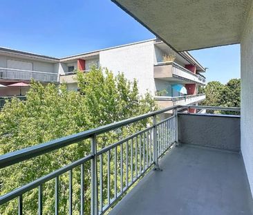 Location Appartement 1 pièce 40m² MERIGNAC 33700 - Photo 6