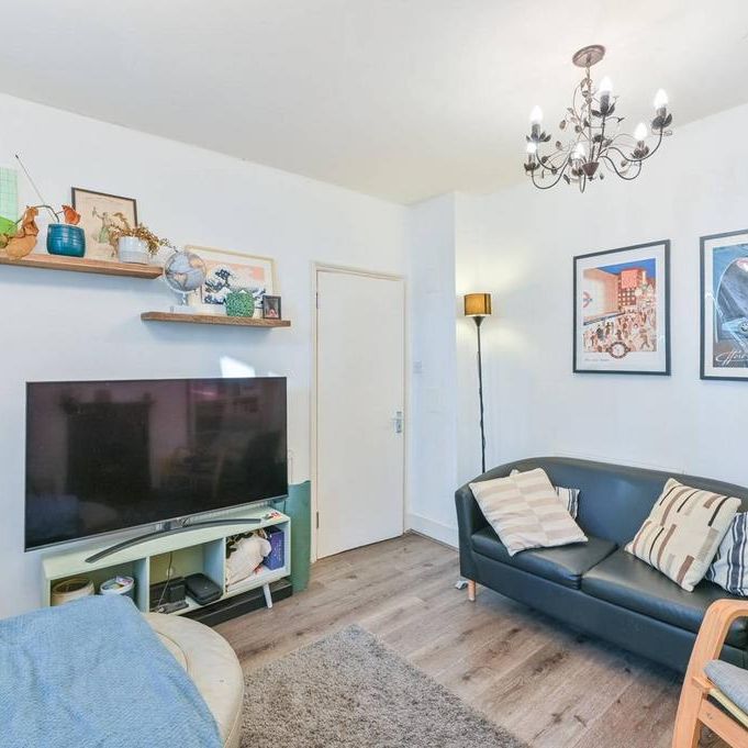 4 bedroom house to rent - Photo 1