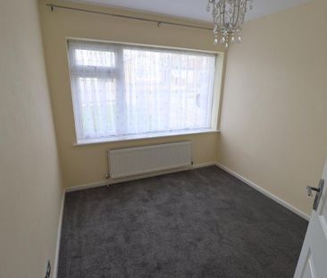 2 bedroom semi-detached bungalow to rent - Photo 6