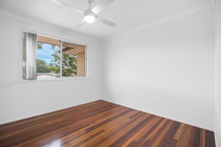 Spacious Family Home in Prime Location - Photo 5