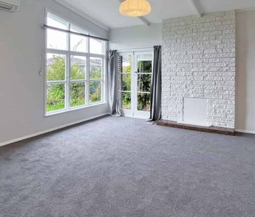 AWAPUNI- 3 BEDROOMS - Photo 2