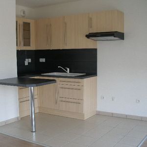 Location Appartement 1 pièce 33m² CORBEIL ESSONNES 91100 - Photo 2