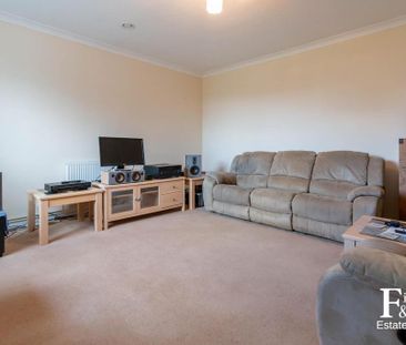 2 bedroom bungalow to rent - Photo 1