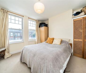 4 bedroom flat to rent - Photo 4