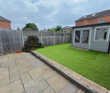 2 bedroom semi-detached house to rent - Photo 3