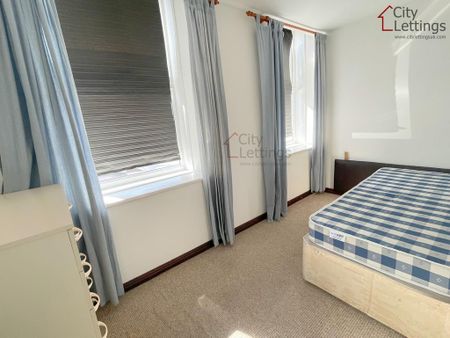 2 bedroom ground floor flat to rent - Photo 3