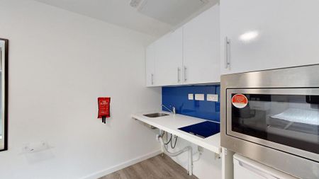 Studio to rent - Photo 2