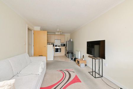 1 bedroom apartment to rent - Photo 2