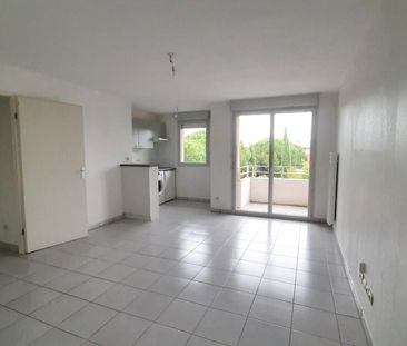 location Appartement T2 DE 40.97m² À TOULOUSE - Photo 2