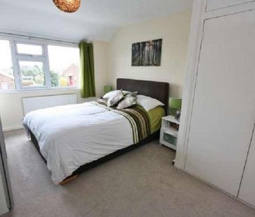 Grantham Avenue, Hamble, Southampton, Hampshire, SO31 - Photo 5