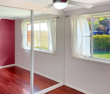 Charming Home with Privacy - Photo 2