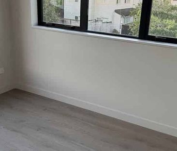 Brand new duplex townhouse close to RoyalOak Mall - Photo 1