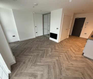 Studio to rent - Photo 4