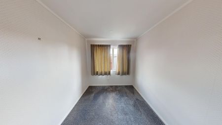 City Centre - 2 bedrooms - Photo 2