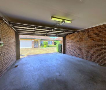 Spacious 3 Bedroom Full Brick Villa - Photo 2