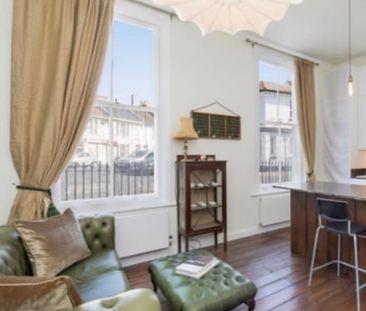 1 Bed Flat, Park Crescent, BN2 - Photo 1