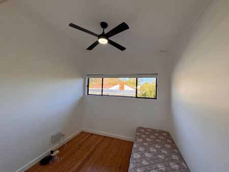 Spacious Retreat - Photo 5