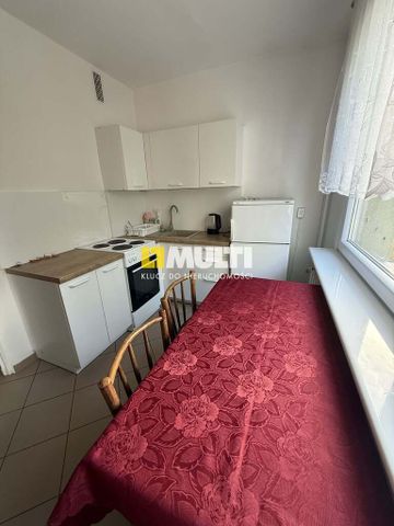 Kawalerka z balkonem w bloku z windą - Zdjęcie 3