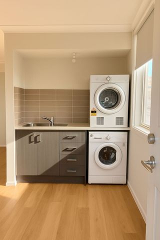 CONVENIENTLY LOCATED STUDIO APARTMENT - Photo 4