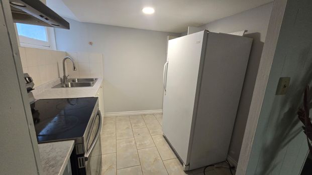 For Lease - 38 Copping Road Unit# Bsmt, Toronto, Ontario - Photo 1