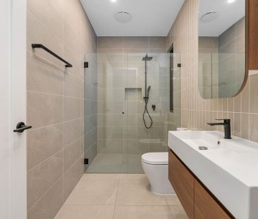 Brand New Designer Residence in the Heart of Newtown - Photo 5