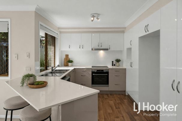 Modern Family Home in Prime Location - Photo 1