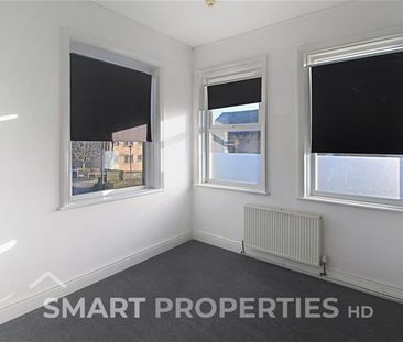 Luck Lane, Marsh, Huddersfield - Photo 3