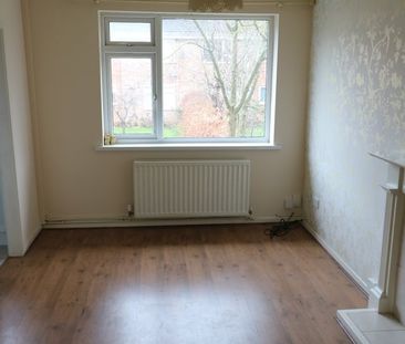 2 Bed Maisonette, Vicarage Close, B42 - Photo 1