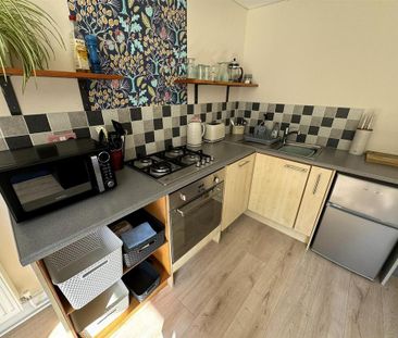 1 bedroom apartment to rent - Photo 5